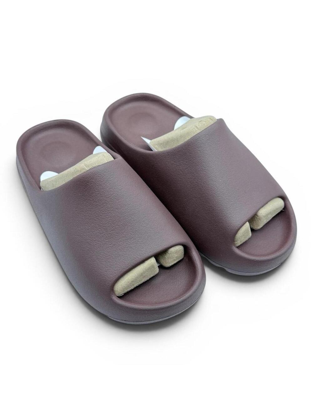 YZY YS-01 Fudge Slides Sizes 4-16 - Picture 2 of 7